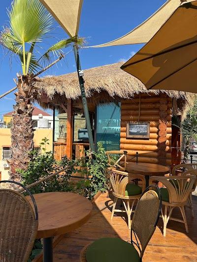 The Wall Sunset Bar Photo 5