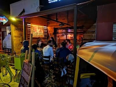 The Designers Bar Photo 8