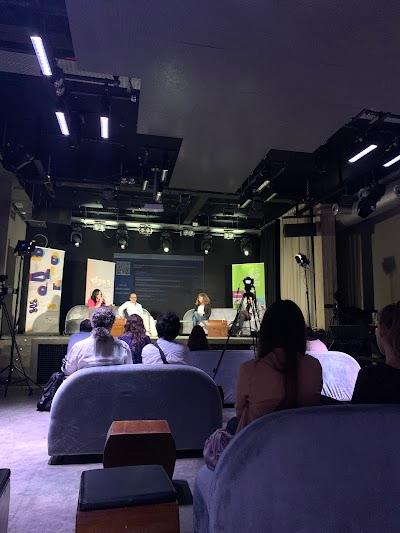 The Ballroom Blitz Photo 8