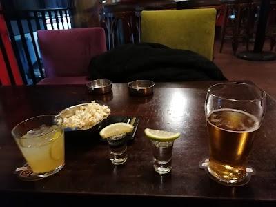 Neighbors Pub Photo 3