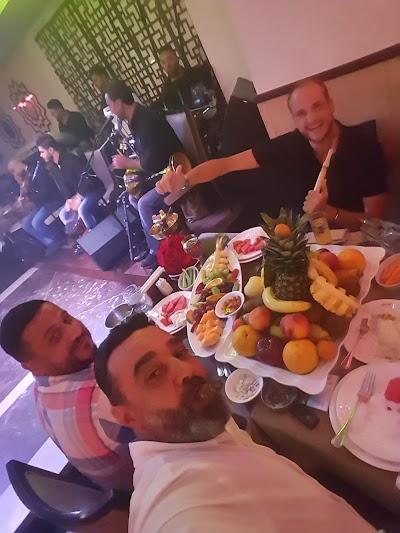 Mandoline The Club Photo 6