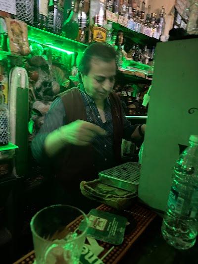 Evergreen Bar Photo 10