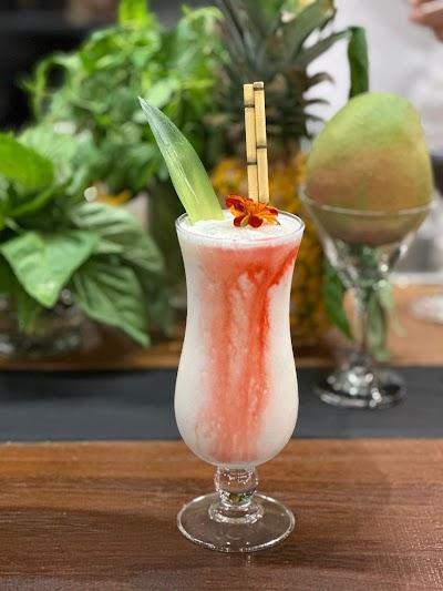 Sly Bar & Lounge Photo 2