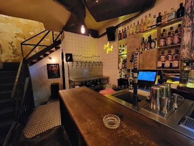 Ales & Tales Photo 4