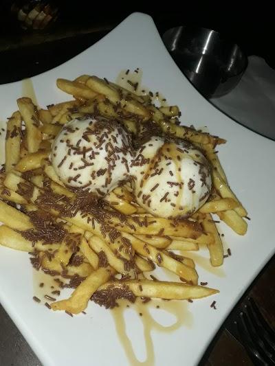 Neighbors Pub Photo 7