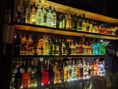 Rabbit Hole Pub & Grub Photo 1