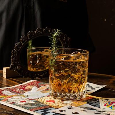 Rabbit Hole Pub & Grub Photo 5