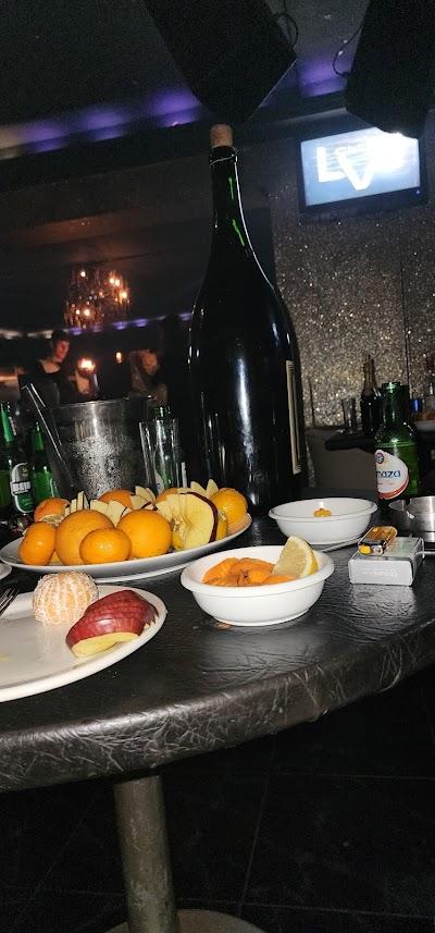 Vault Night Club Photo 10