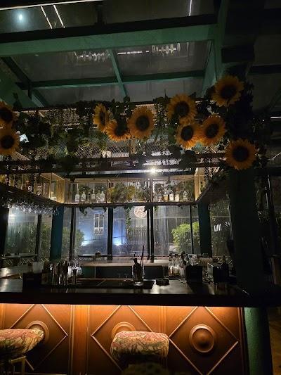 Catrinas Beirut Photo 5