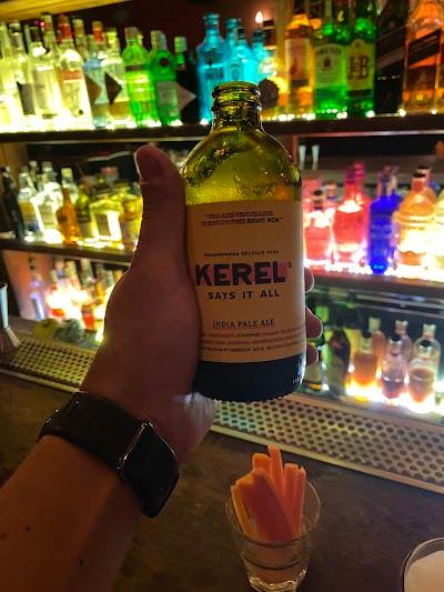 Rabbit Hole Pub & Grub Photo 9